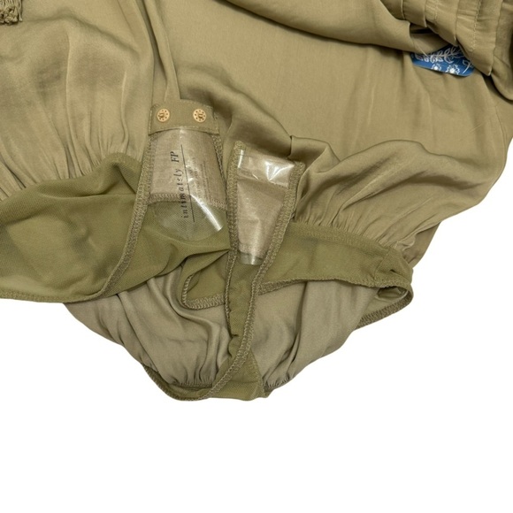 Free‎ People All Tucks Satin Bodysuit Flowy Olive Green Size Small Ballon Sleeve - Picture 8 of 11